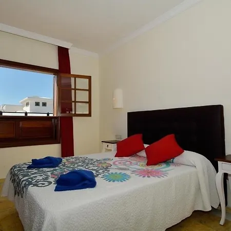 Private Mit Pool In Holiday home Playa Blanca (Lanzarote)
